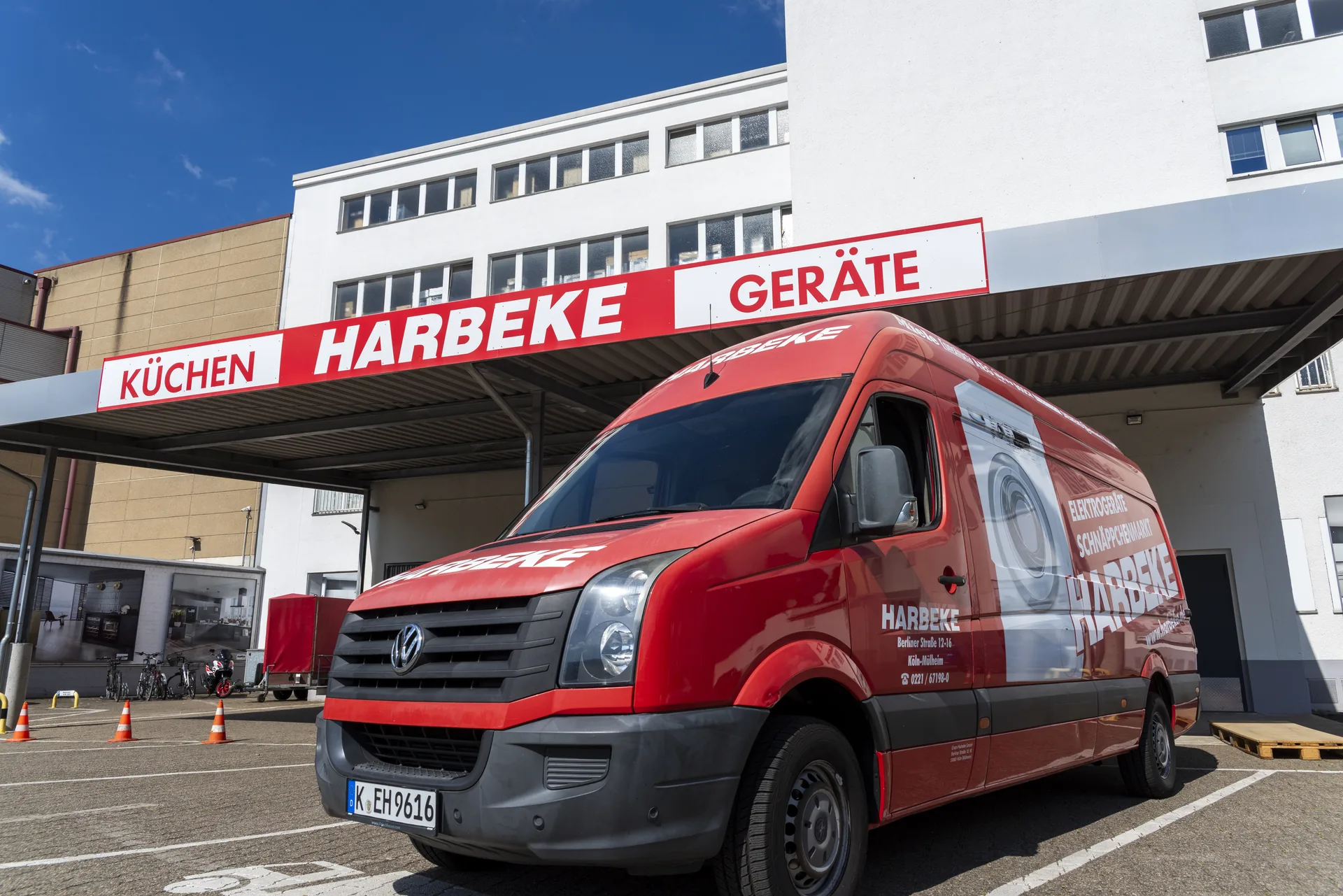 Harbeke Servicefahrzeug, eigener Kundendienst rund um Köln