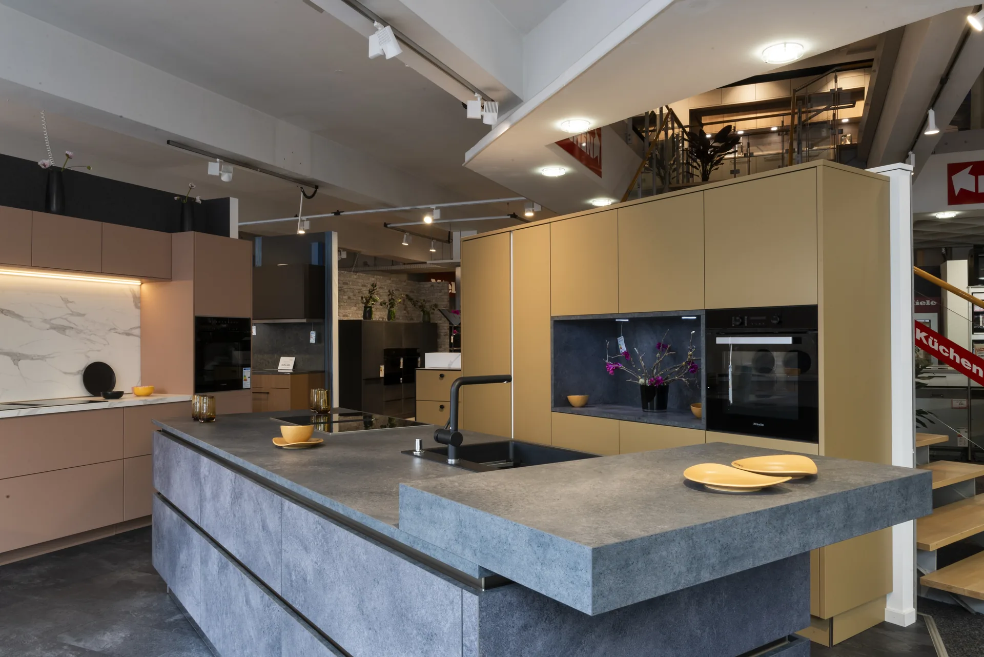 Küchenstudio bei Harbeke in Köln-Mülheim
