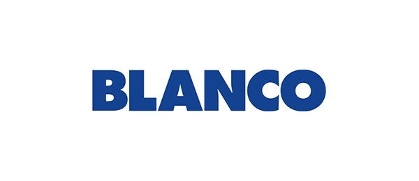 Harbeke • Blanco Logo in blauer Schrift auf weißem Hintergrund.
